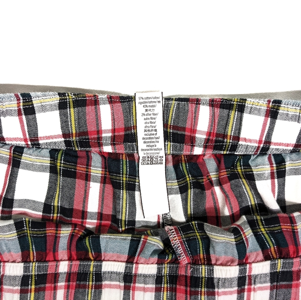 Victoria Secrets 2 piece Pajama plaid red white black yellow front tie on pants - Picture 11 of 12